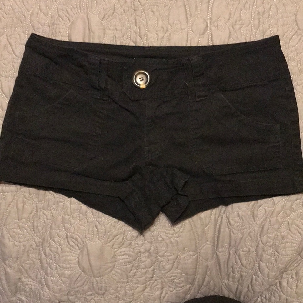 No Boundaries Black Shorts